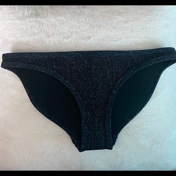 Reflective Hoaka Swimwear Bottoms - Picture 3 of 8